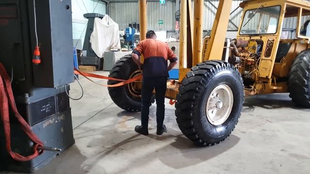 Moving ALL The Machinery | Expanding the Workshop | Part 3