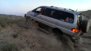 Hyundai Starex 4X4 и песчаный подьем