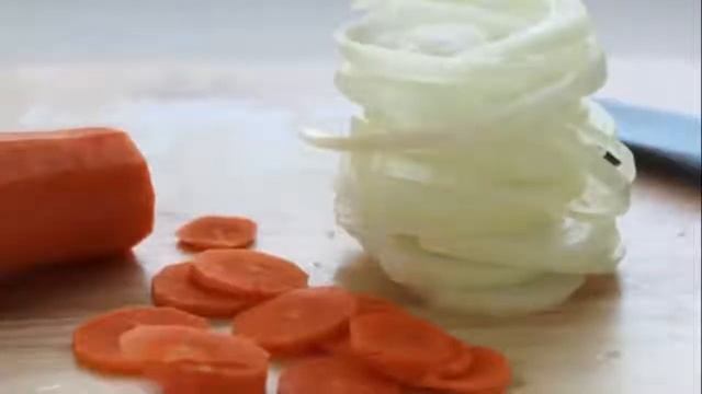 Старый и надежный способ приготовления рыбы. Минимум телодвижений, и рыба получается - песня смотреть онлайн