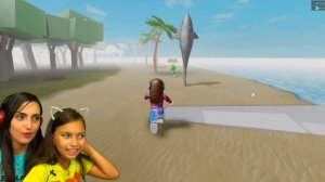 СЕКРЕТ ЛАГЕРЯ в Новом САМОЛЕТЕ с SCP Camping приключения Семьи Кто Лучше в ROBLOX сбежит Валеришка