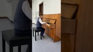 Фортепиано, Д. Благой, Шуточка, исполняет Василий