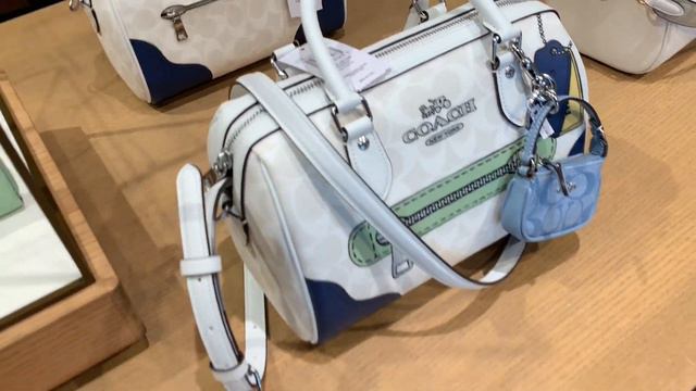 🌸🌺🌸 COACH NEW TROMPE L'OEIL PRINT / PETUNIA #coachoutlet 🌸🌺🌸 смотреть онлайн