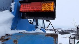 Мтз 80 малая кабина замена стопов поворотов благодаря подписчику. Нужен совет по фарам.