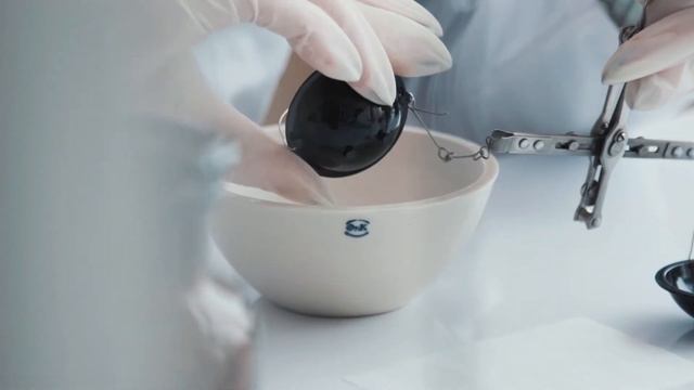 Специальность Фармация. Стоит ли поступать? Чем занимается фармацевт?