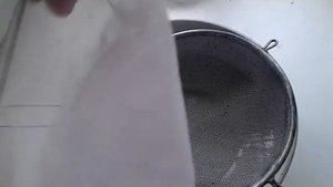 Сосновый мёд из побегов.