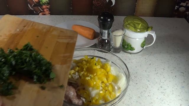 Котлеты на пару в мультиварке - пароварке смотреть онлайн