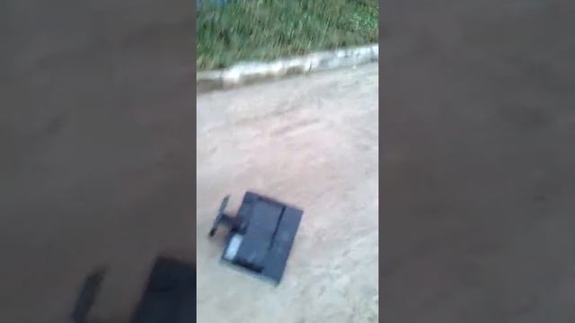 Краш тест монитора LG часть первая) смотреть онлайн