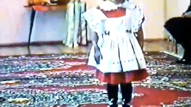 рассказываю осенний стишок 1998 год