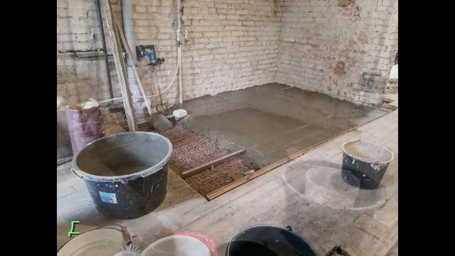 Как залить полы бетоном. Черновая стяжка