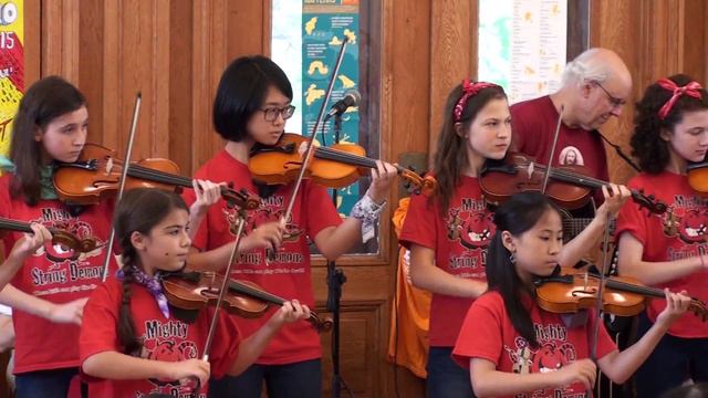 Mighty String Demons play Drowsie Maggie with Allergic to B's смотреть онлайн