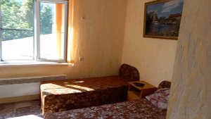гостевой дом 🏡 "Ульяна" номер с удобствами  5 мест.