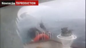 ФСБ России показала видео погони за украинскими кораблями