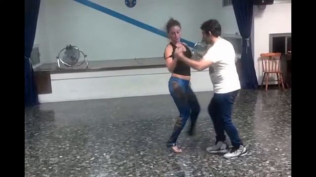 Fidel y loli escuela de baile. Clase bachata. смотреть онлайн