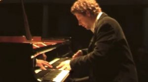 Galina Ustvolskaya - Sonata 6 played by Bastiaan Brink