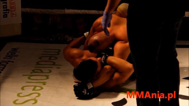 Mateusz Pogudz vs Oskar Ślepowroński PLMMA 5
