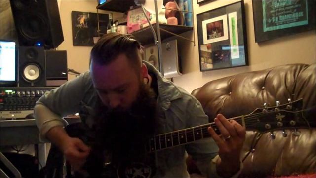 BEARD MUTING GUITAR TECHNIQUES BY RYAN FROST OF BURN HALO смотреть онлайн