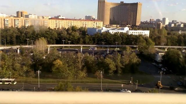 Круг на колесе обозрения в ВДНХ. смотреть онлайн