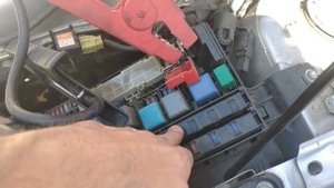 Тойота Приус не заводится ищем причину код P3190 Toyota Prius not start looking reason, code P3190