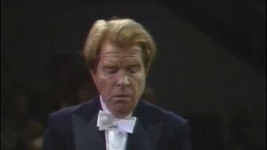 Grieg  - Piano Concerto A minor, Op. 16   Emil Gilels, piano / Paavo Berglund