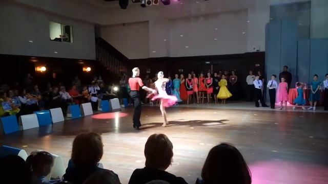 ПОКАЗАТЕЛЬНЫЕ ВЫСТУПЛЕНИЯ ЮНИОРОВ, БАЛЬНЫЕ ТАНЦЫ, Г.СУРГУТ, 08 МАЯ 2021 ГОДА. смотреть онлайн