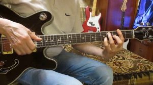 На теплоходе музыка играет-(как играть на гитаре аккорды)