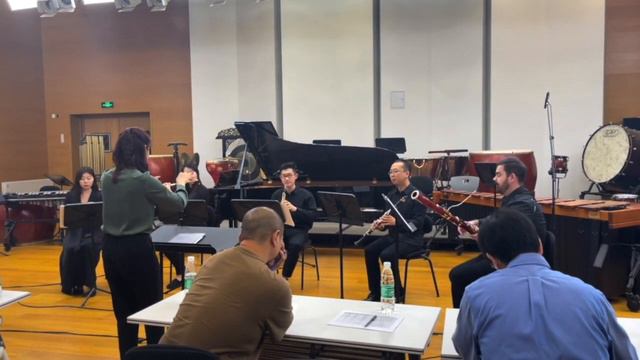 Vadyayo -For Piccolo, Flute, Oboe, Clarinet and Bassoon Yizhou WANG смотреть онлайн