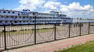 Теплоход А.И.Герцен отходит из Казани 7.06.2021.