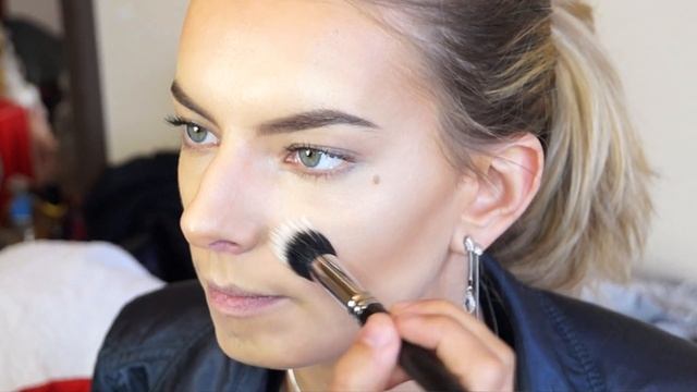 Makeup Tutorial for Blondes смотреть онлайн