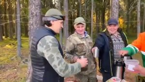 РЫБАЛКА НА ХАРИУСА / По таёжным речкам /с друзьями,на водомётной лодке.Красота неимоверная!