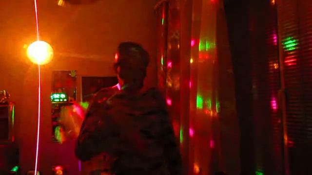 Хэллоуин буржуйское дерьмо и как то грустно мне оно смотреть онлайн