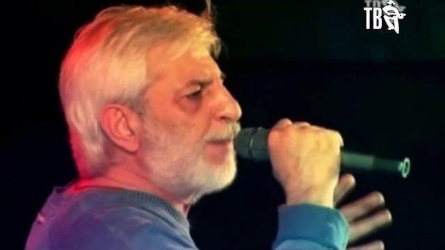 ЕФРЕМ АМИРАМОВ - Молодая