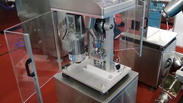 Капсулятор мягких желатиновых капсул Minipress.ru смотреть онлайн