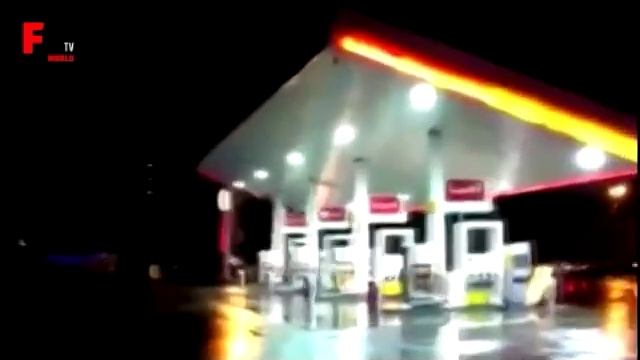 Шатает крышу АЗС смотреть онлайн