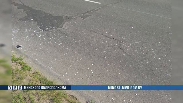 Нетрезвый пассажир разбил стекло в машине скорой помощи смотреть онлайн