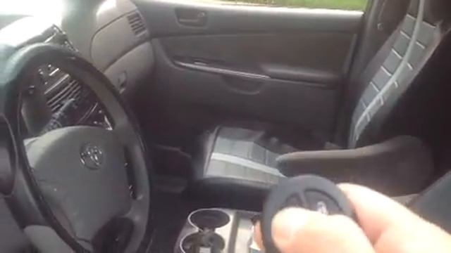 Toyota lock door смотреть онлайн