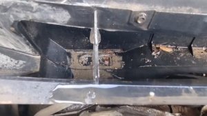Как устранить проблему воды в салоне автомобиля? На примере  Ford fiesta.