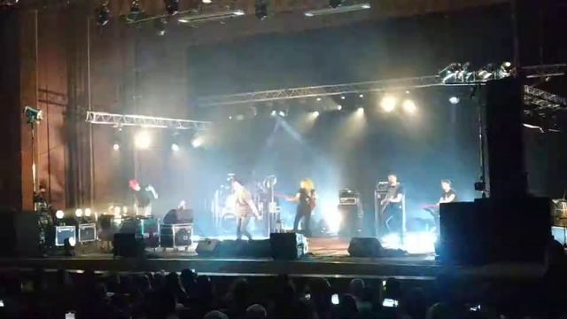 Бумбокс "Наодинці" смотреть онлайн