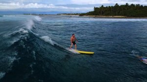 Серф-сафари на Мальдивах с Педро Барбудо. Серфинг на Мальдивах с профессиональным тренером.