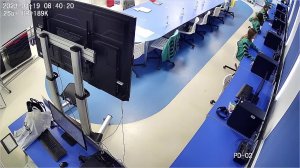 Молодые профессионалы, День 1, Реклама