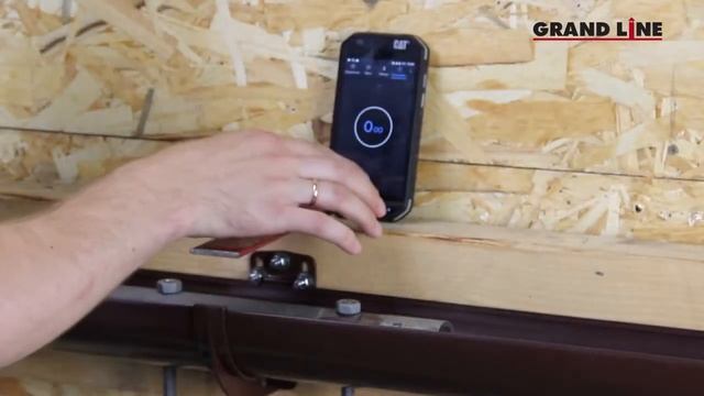 Тест на прочность ПВХ крюков для водосточной системы Grand Line. смотреть онлайн