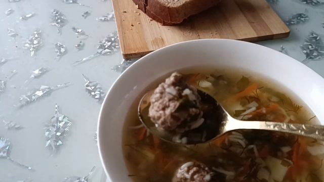 12 октября 2023 г. Муж собрался на зимнюю рыбалку.Фрикадельки? смотреть онлайн