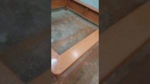 покраска песочницы из дерева, настоящий акрил