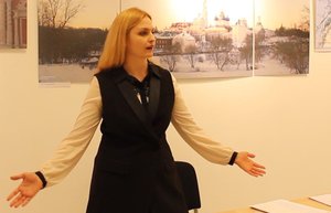 Мне цыганка тебя нагадала / Поэзия Елены Венской