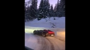 ДРИФТ НА FERRARI ПОД МУЗЫКУ ДРИФТ CAR DRIFT FERRARI