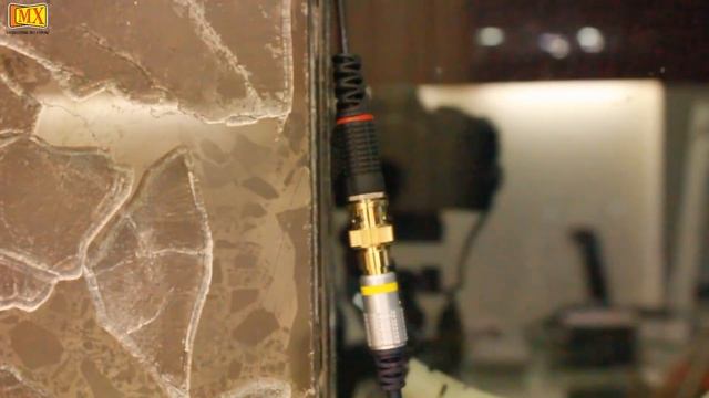 How to use BNC TO RCA Composite Audio Video Adapters смотреть онлайн