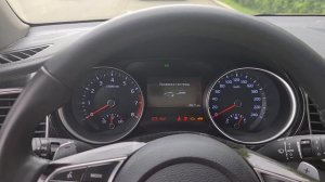 Пищит 3 раза при включении зажигания или при запуске двигателя