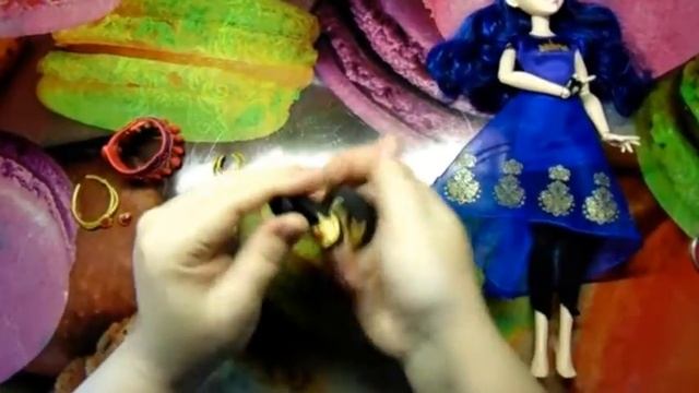 КУКЛА ДИСНЕЙ НАСЛЕДНИКИ ИВИ "ДЖИНН ШИК" - DISNEY DESCENDANTS VILLAIN GENIE CHIC EVIE смотреть онлайн