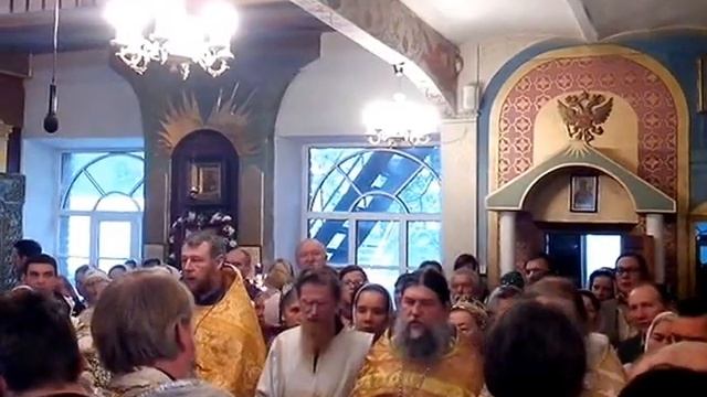 Воскресный молебен о здравии. Служит прот.Иоанн. смотреть онлайн