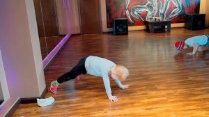 Каким должен быть тренер по Брек-Дансу?!!!