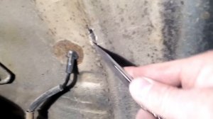 Состояние кузова десятилетнего китайского кроссовера Chery Tiggo.